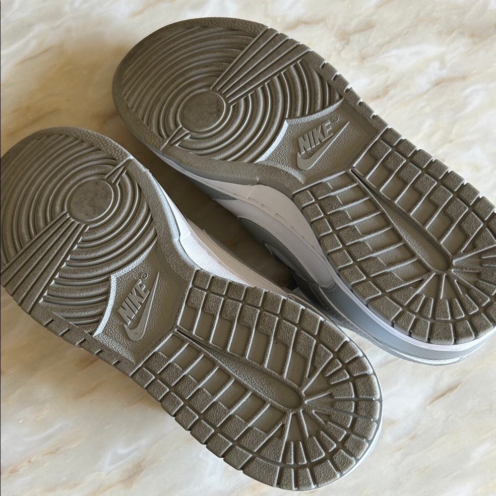 Nike Dunk Low Retro Mens Gray & White Lifestyle Sneakers Size 10 - Picture 10 of 15